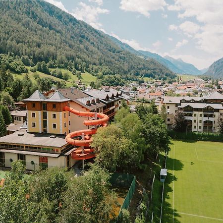 Neueroeffnung Miaflor Familien- & Aktivresort Ried im Oberinntal Exteriör bild