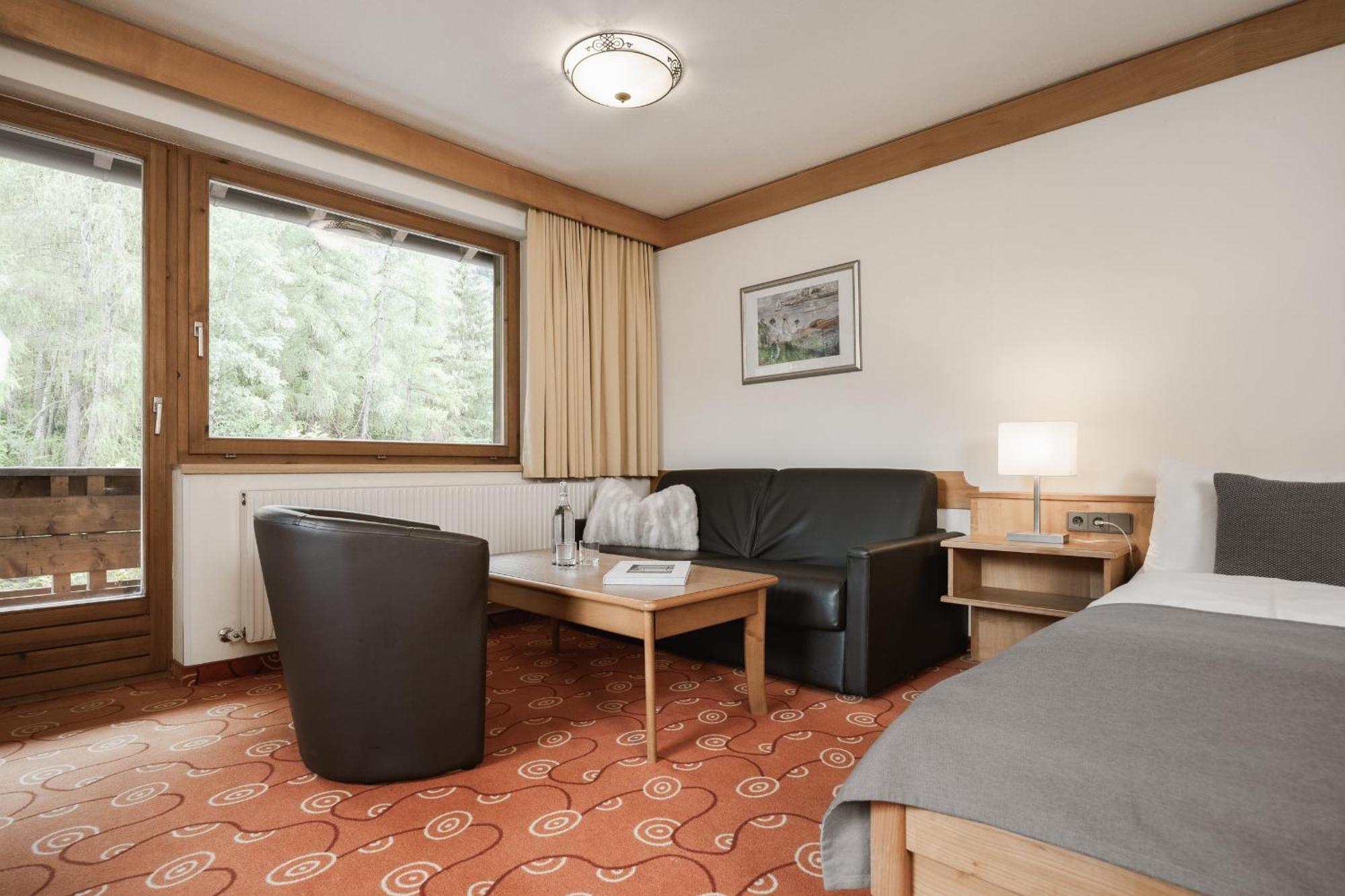 Neueroeffnung Miaflor Familien- & Aktivresort Ried im Oberinntal Rum bild