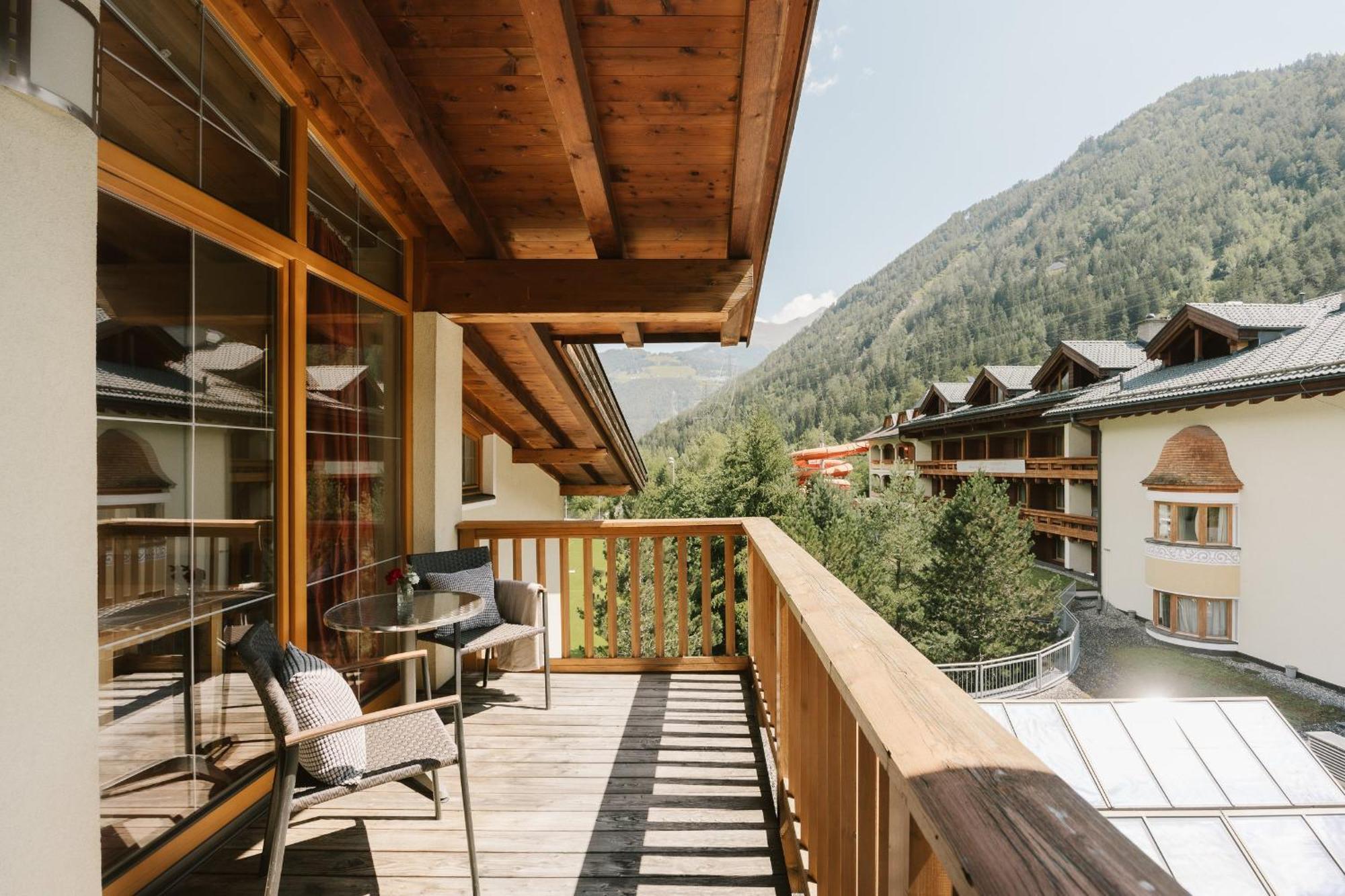 Neueroeffnung Miaflor Familien- & Aktivresort Ried im Oberinntal Rum bild
